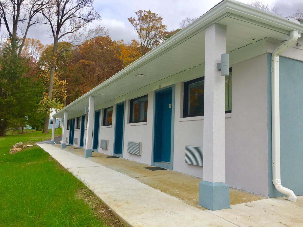 Hillside Motel Glen Mills מראה חיצוני תמונה