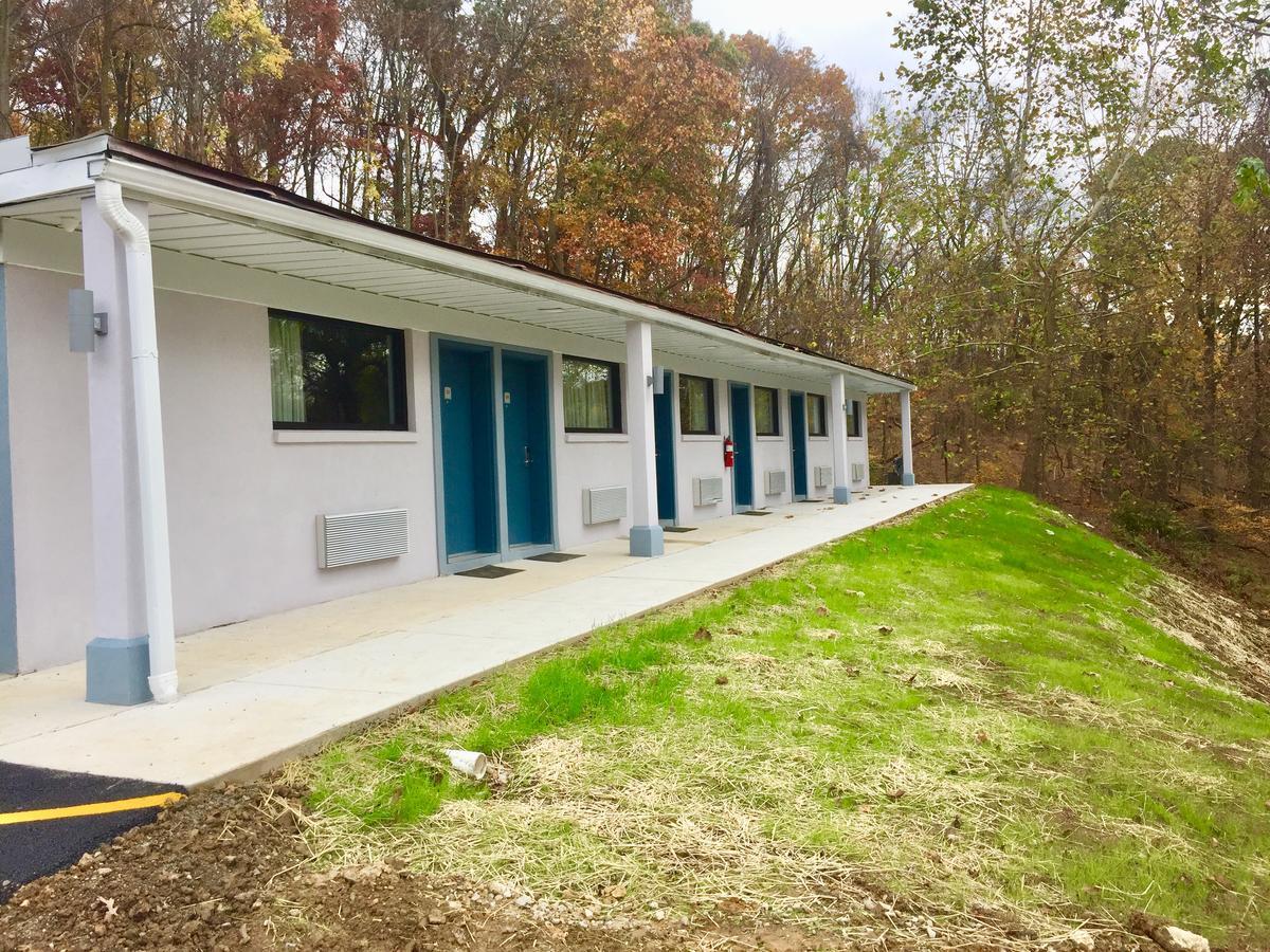 Hillside Motel Glen Mills מראה חיצוני תמונה