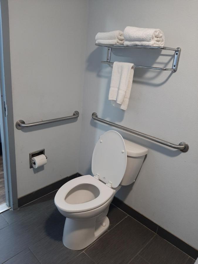 Hillside Motel Glen Mills מראה חיצוני תמונה